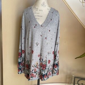 NWT Grace & Lace Gray Floral Long Sleeve Top